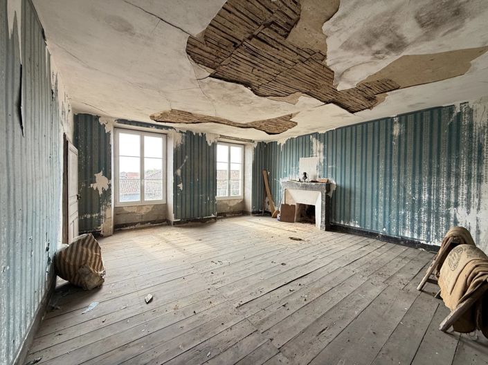 Image No.14-Maison de 7 chambres à vendre à Charente