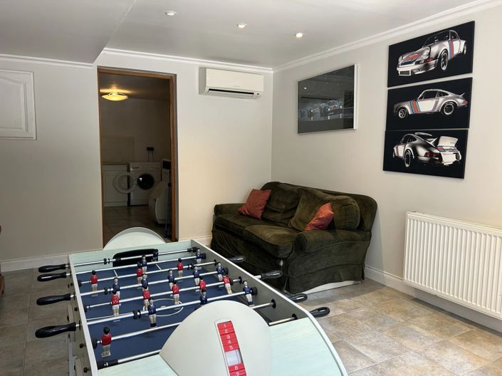 Image No.8-Maison de 6 chambres à vendre à Aubeterre-sur-Dronne