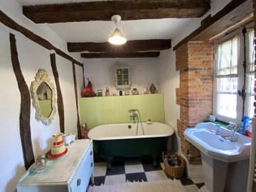 be98eda84af9478cb09a27555cf94f97e1ac30a366192