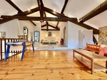 71fc9023728edcff8807376f635f7909526ec32dc5192