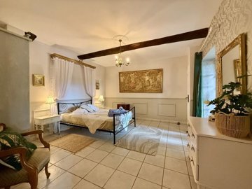 ad83f463fa32c2f877e3b798089b73b58c67f3face192