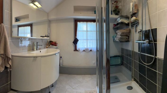 Image No.10-Maison de 6 chambres à vendre à La Trimouille