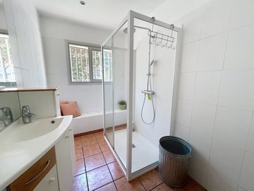 11066ec91e81ff666b32c5eb152fea629c9b5b764d192