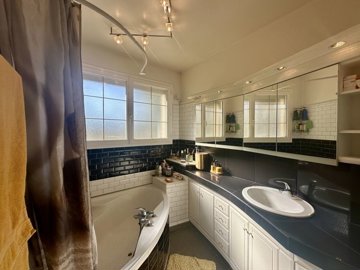 79d4ac0719ea5ec98d273fd6ef8768aba28678a53c403