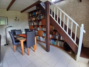 af6ea38aaec7f64a5c2a5898d9921cfb6a7863f49f192