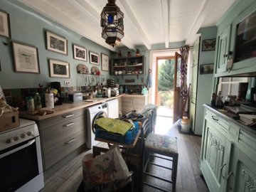 35e4d7e357eb02a9cc2cbcc7ce3cba1c2410fd6802192