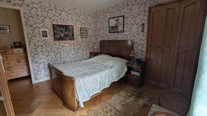 Image No.10-4 Bed Village House for sale