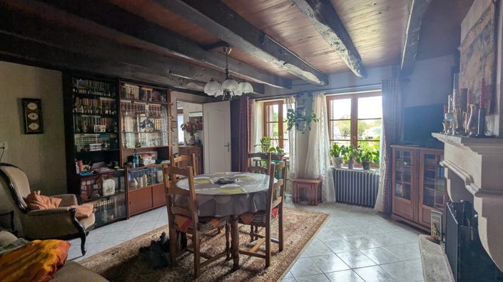 Image No.4-4 Bed Village House for sale