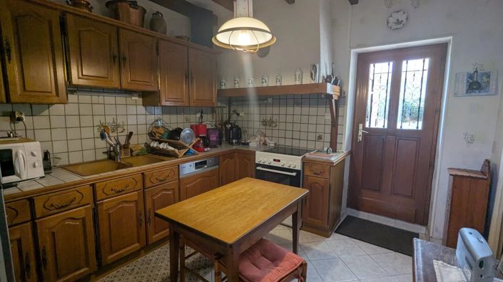 Image No.6-4 Bed Village House for sale