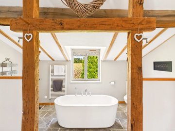 bcf68ac6c98b0798b42d3e142bdbeec00bde2a89c1192