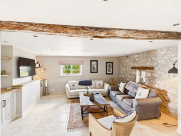 d8ad34921fb12a77b2c907281b3aa1b23fbfaa3ba9192