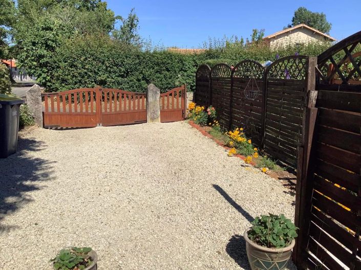 Image No.12-Maison de 4 chambres à vendre à Pamproux