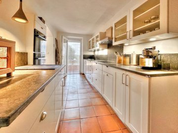 c9e2ba549c369daae5ee332f8dfccfabb8b9bb8128192