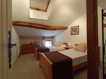 b1d61cccbb7df200c7856e5a266ece98276296a23b192