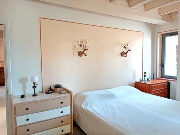 f7e1598c4f96bb6b6f176165ec56ebef99bb8c3118324