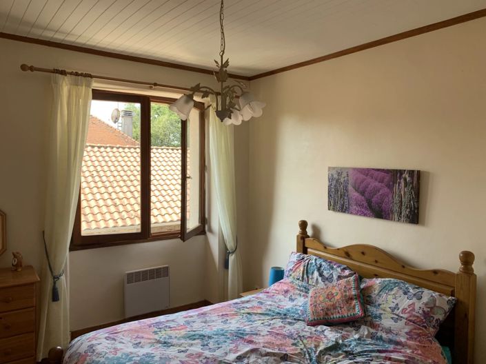 Image No.10-Maison de village de 3 chambres à vendre à Saint-Saud-Lacoussière