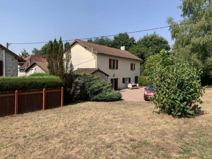 Image No.13-Maison de village de 3 chambres à vendre à Saint-Saud-Lacoussière