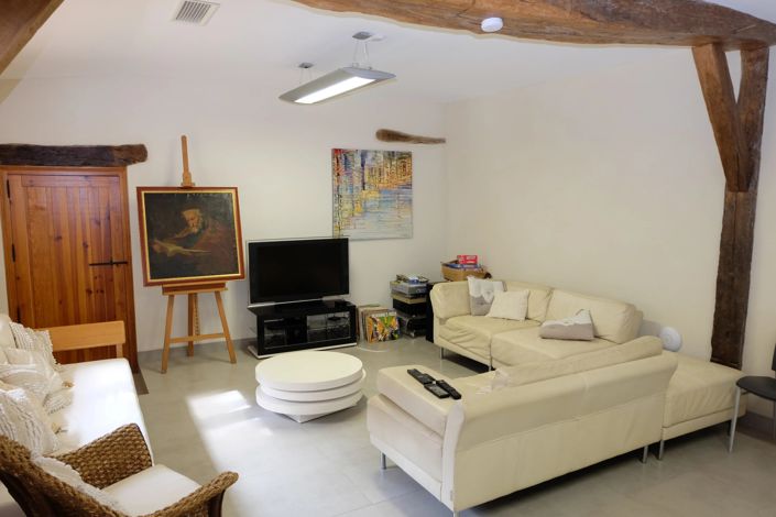 Image No.13-6 Bed House for sale