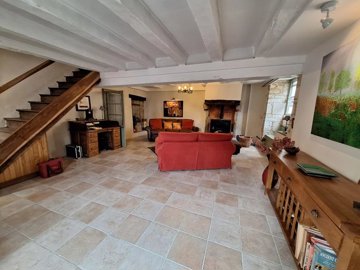 c36a1fffba11663eee4a2cac97de01974ea7c4db9d192