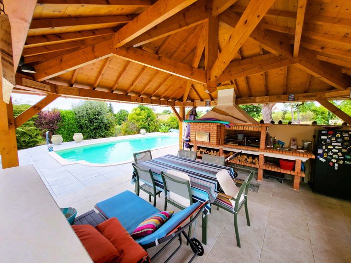 Image No.2-Maison de 3 chambres à vendre à Saint-Fort-sur-le-Né