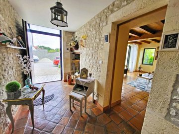 9c39b8ba67a0f262e10f0e8c622440fb06e26d3e40192