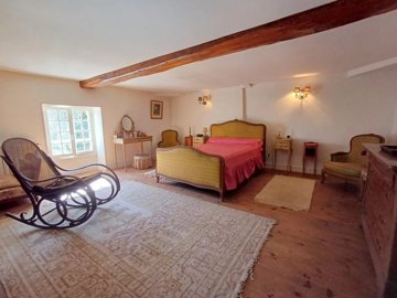 559d4b809a264ee63299c7b5f02a7208585ca61a27160