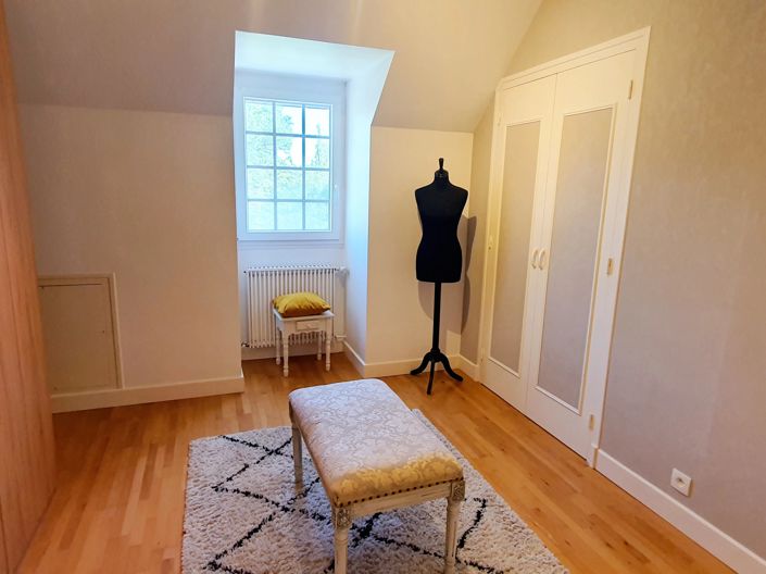 Image No.13-3 Bed House for sale