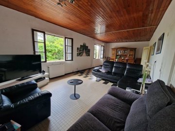 be0d9167fbc0a3540fca24c86d95f2c83cf2f2a072192