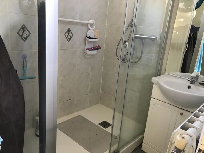 Image No.6-2 Bed House for sale