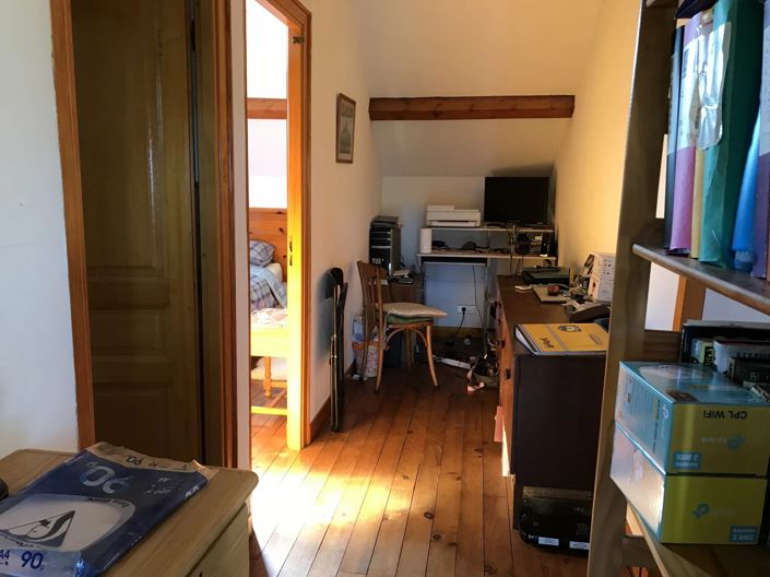 Image No.9-2 Bed House for sale