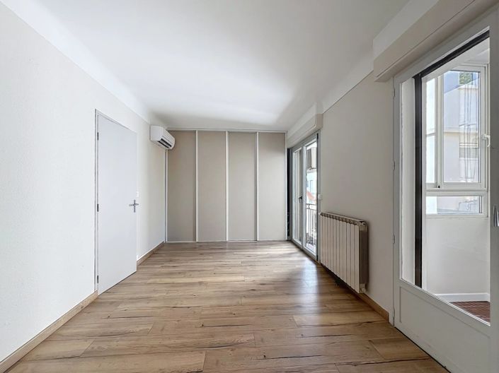 Image No.7-Propriété de 2 chambres à vendre à Perpignan