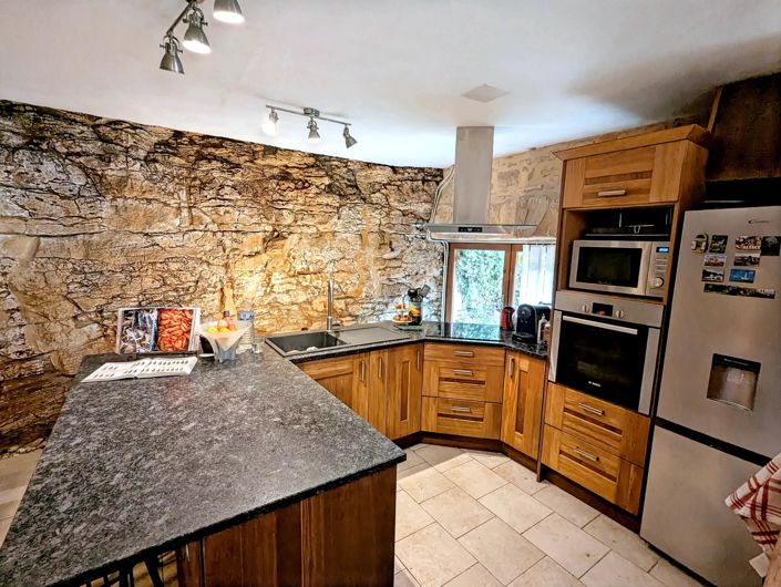 Image No.4-Maison de 2 chambres à vendre à Gourdon