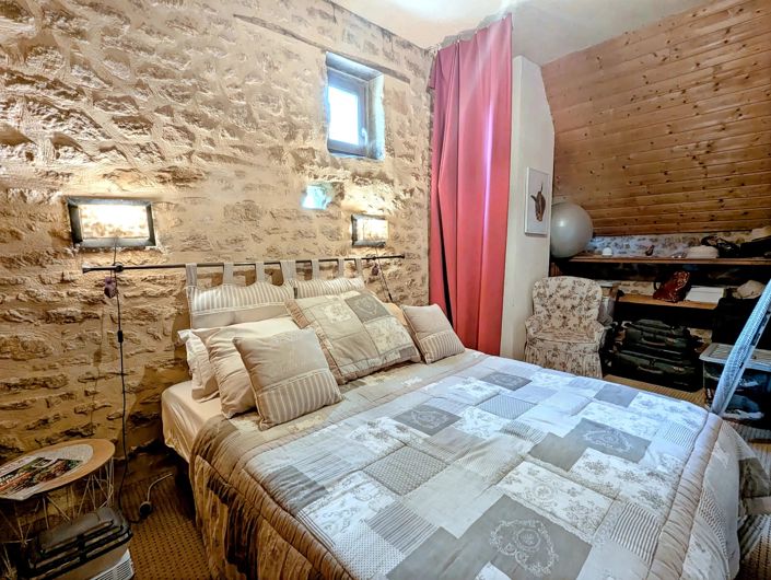 Image No.6-Maison de 2 chambres à vendre à Gourdon