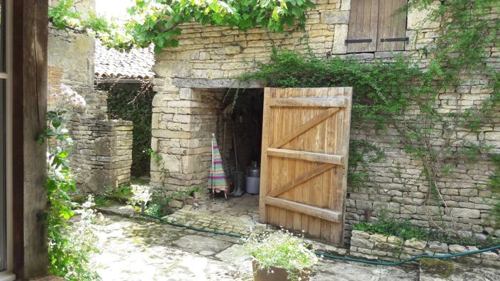 Image No.14-4 Bed House for sale