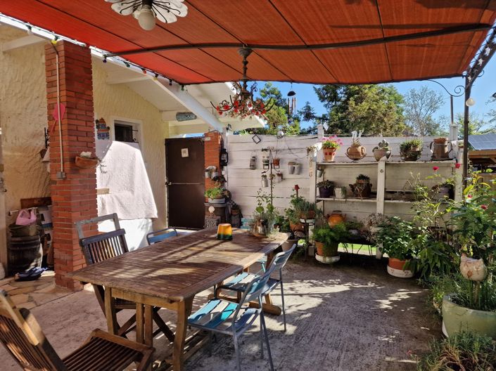 Image No.10-4 Bed House for sale