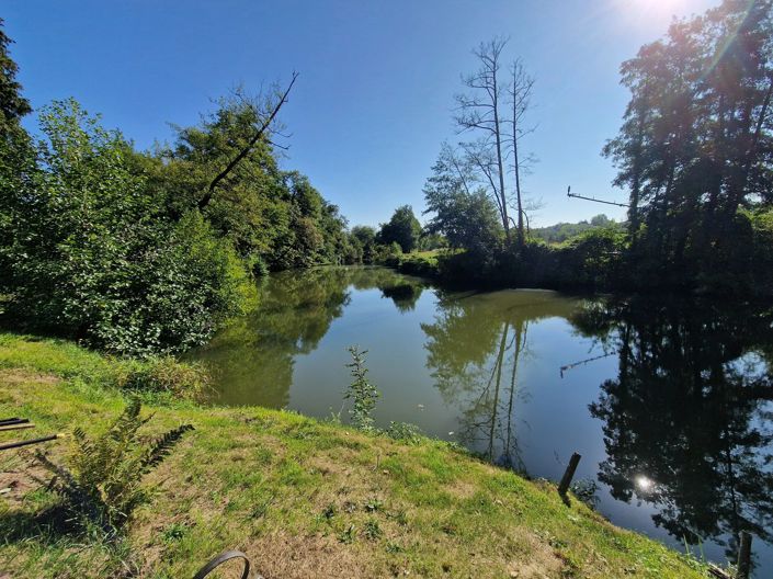 Image No.2-4 Bed House for sale