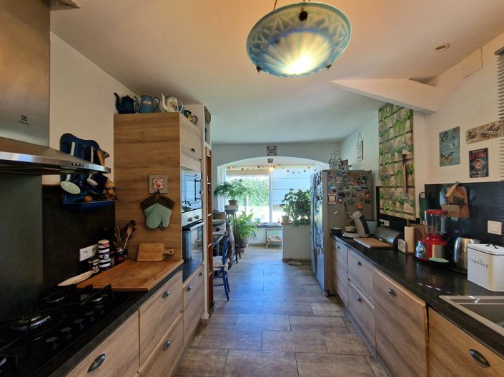 Image No.4-4 Bed House for sale