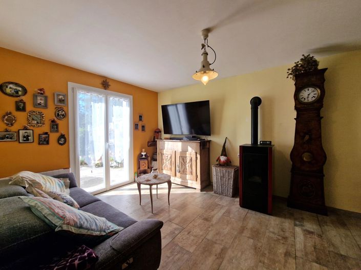 Image No.5-4 Bed House for sale