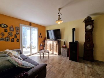 0254849b478cd3a8b9d7379be5ad760c792f0e77bc400