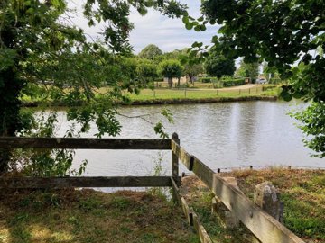 b417b5e4081e301daed04c9292e6e9fbe1c2a8e6a9192