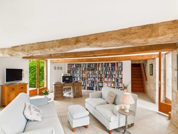 e6a05ced2a8446d84f11dd528bd694dffe6a3be940192