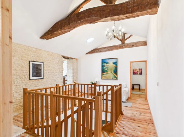 Image No.14-8 Bed House for sale