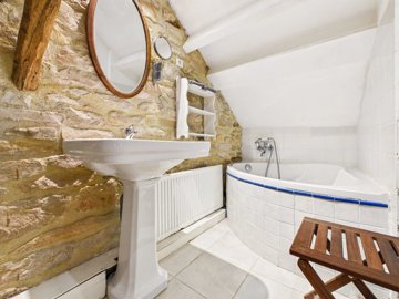 988add62b7981495b3be56a33d0078730ffef5bcea200