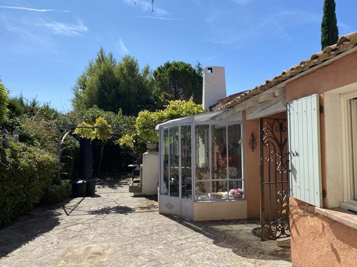 Image No.15-4 Bed House for sale