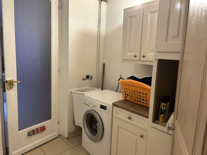 Image No.7-1 Bed House for sale