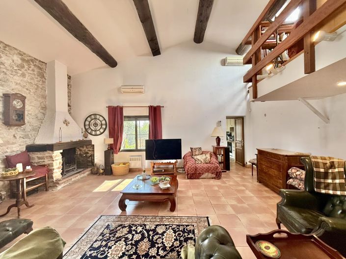 Image No.3-4 Bed House for sale