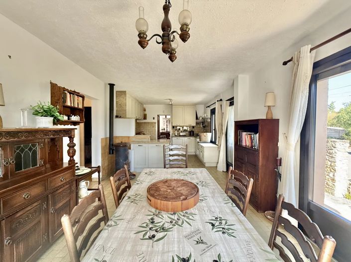 Image No.8-4 Bed House for sale