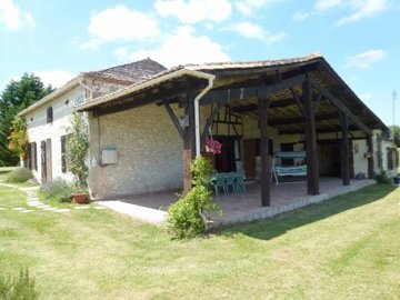 e64d137763368da01fe055a743bf8bdd4e73e3a513120