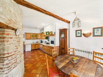 01bae3b2496fc976980307521bc99a8c8528a46eb8192