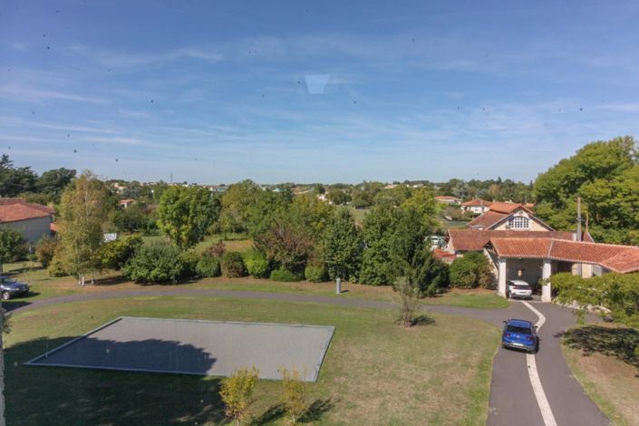 Image No.11-Maison de 5 chambres à vendre à Charente
